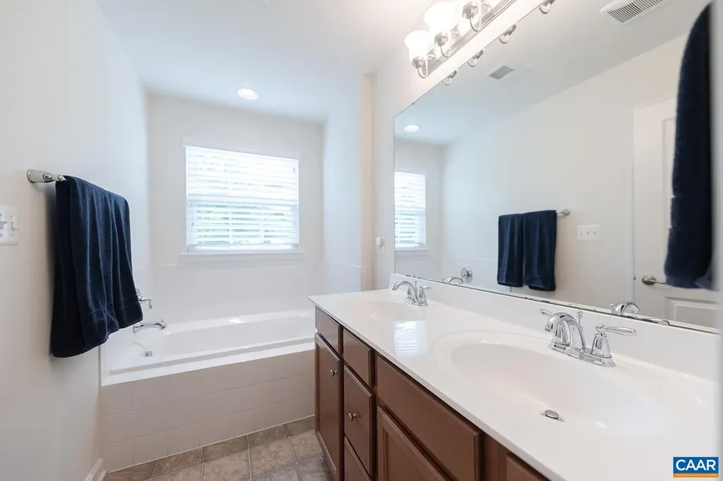 2171 Whispering Hollow Lane Charlottesville VA 22903