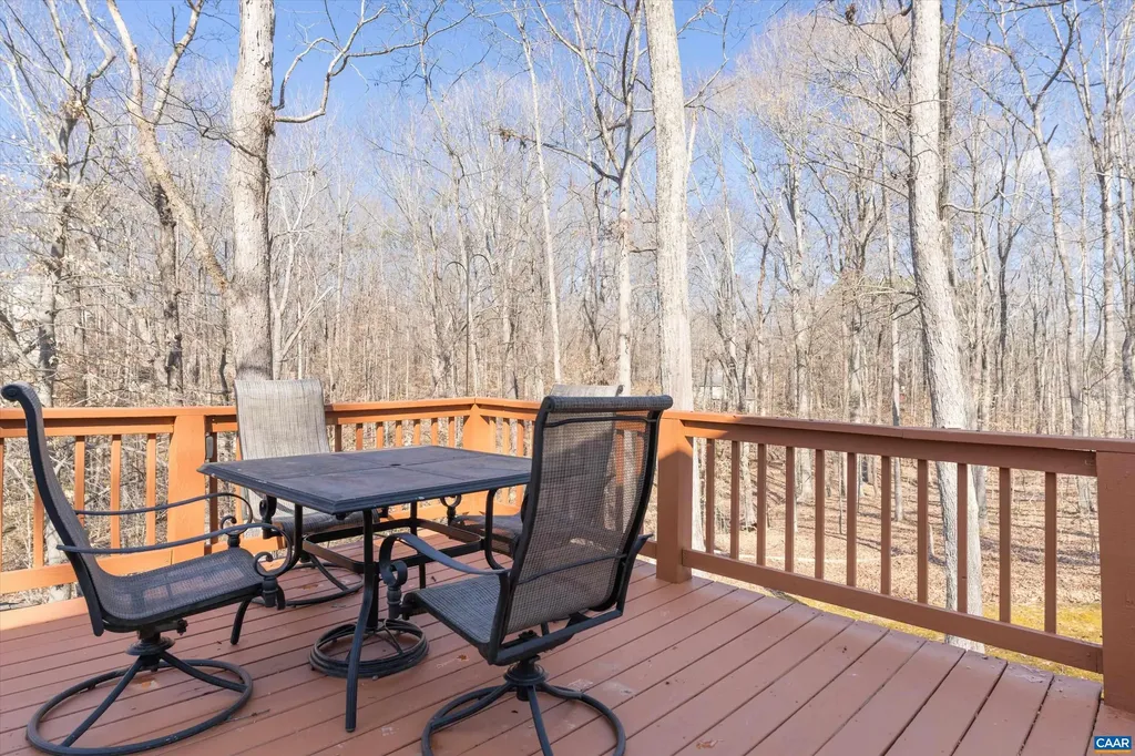 41 Bridlewood Drive Palmyra VA 22963