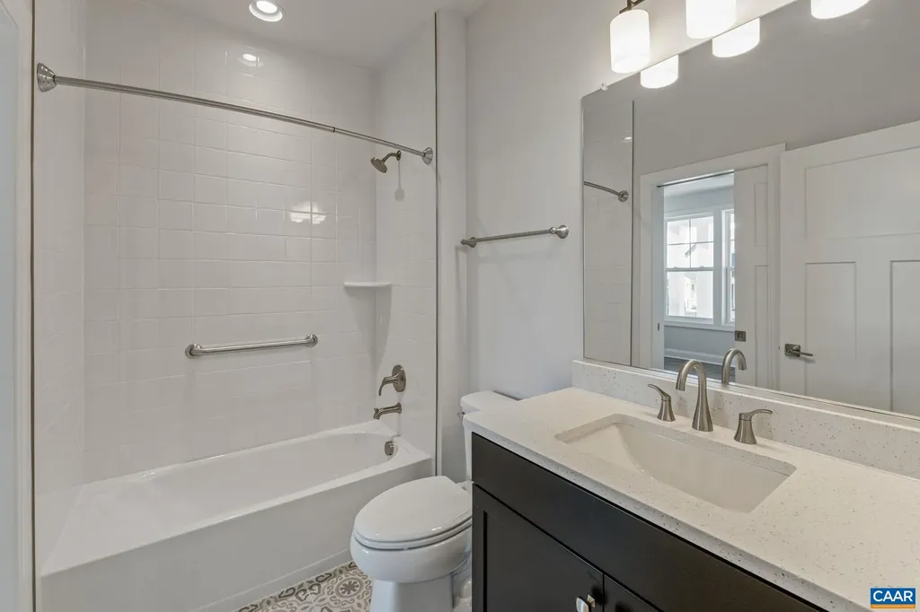 15 Palmer Place Zion Crossroads VA 22942