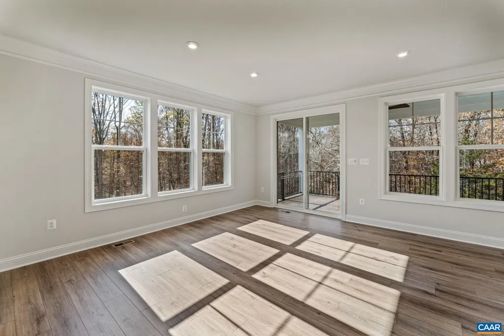 15 Palmer Place Zion Crossroads VA 22942