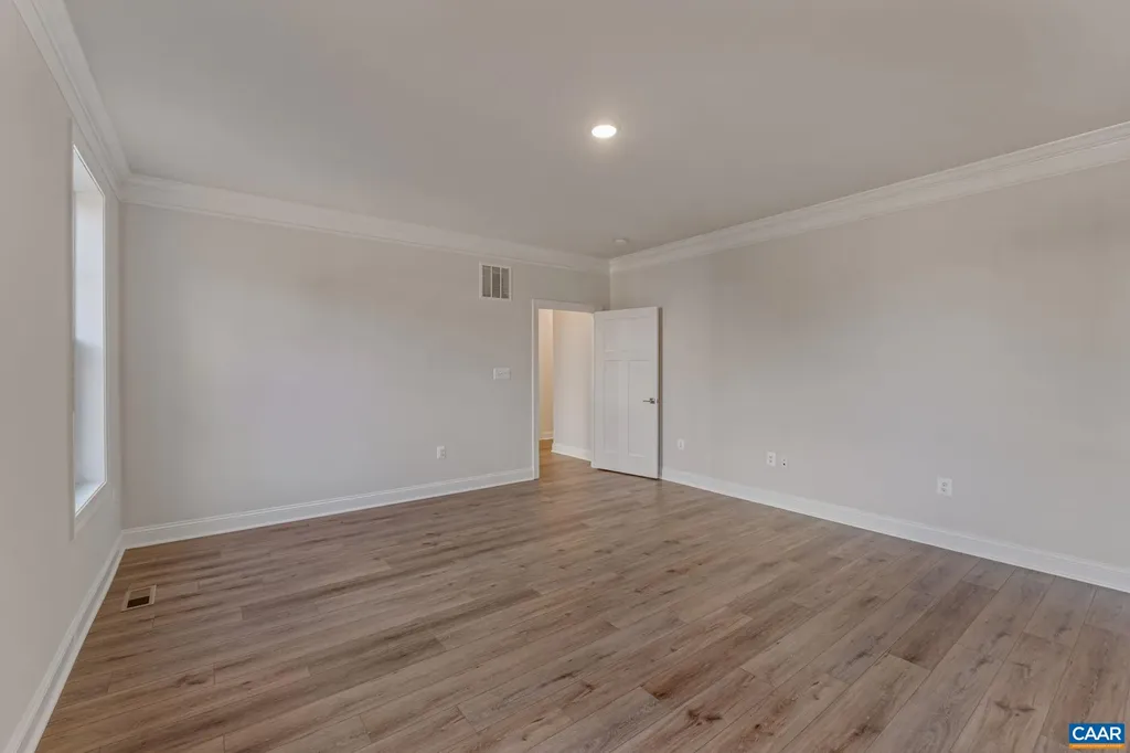15 Palmer Place Zion Crossroads VA 22942