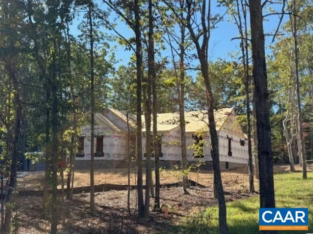 883 Pinehurst Drive Gordonsville VA 22942