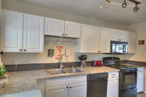 1114 Preston Drive Staunton VA 24401
