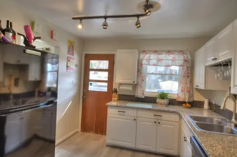 1114 Preston Drive Staunton VA 24401