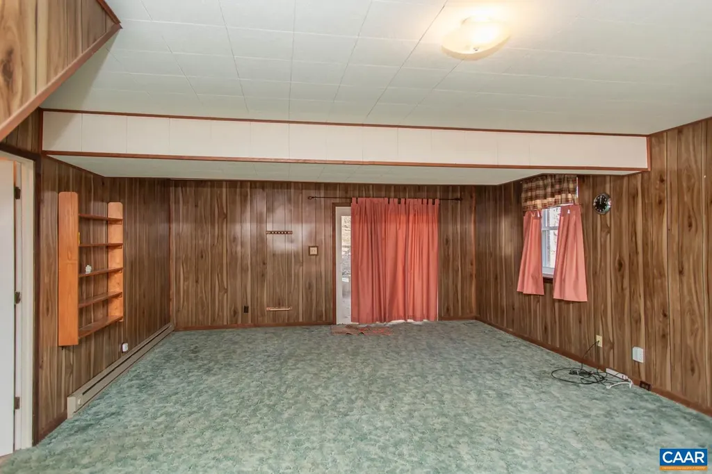 207 Pineridge Lane Charlottesville VA 22911