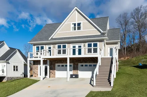 39 Mcilwee Lane Staunton VA 24401