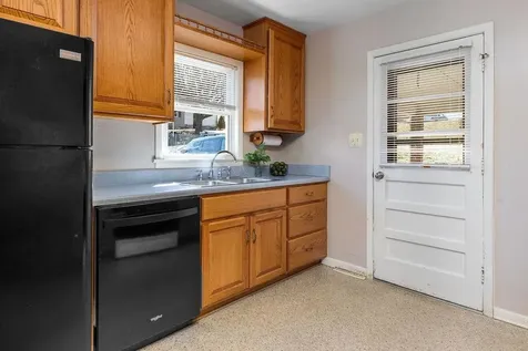 204 Garland Drive Staunton VA 24401