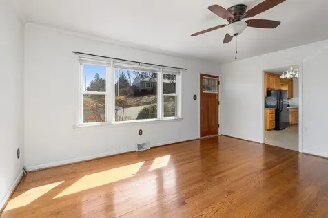 204 Garland Drive Staunton VA 24401