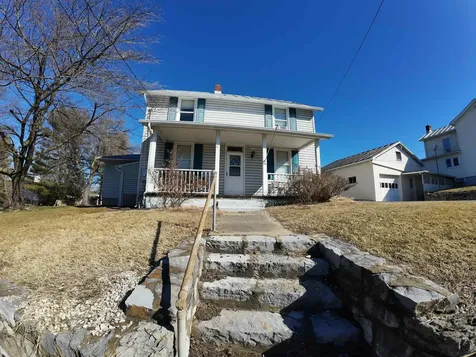 151 Lee Street Broadway VA 22815