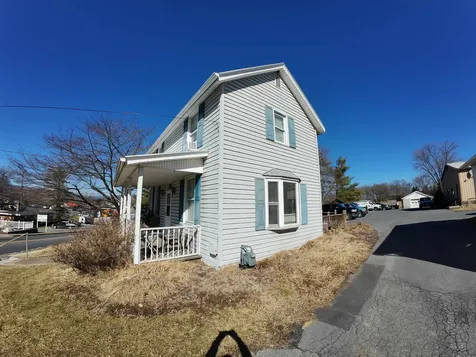 151 Lee Street Broadway VA 22815