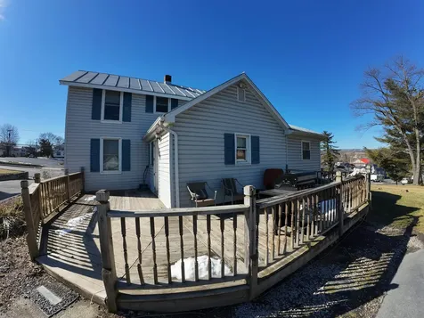 151 Lee Street Broadway VA 22815