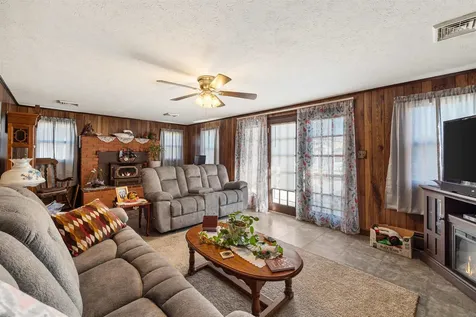 90 Skyview Circle Verona VA 24482