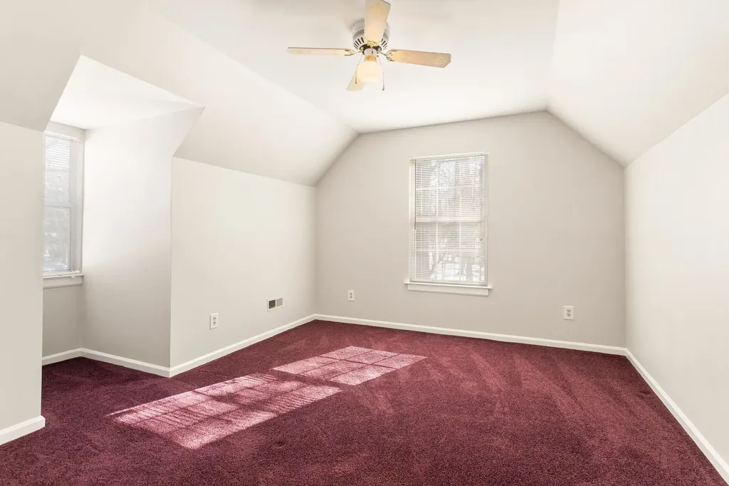 4296 Campbell Road Troy VA 22974