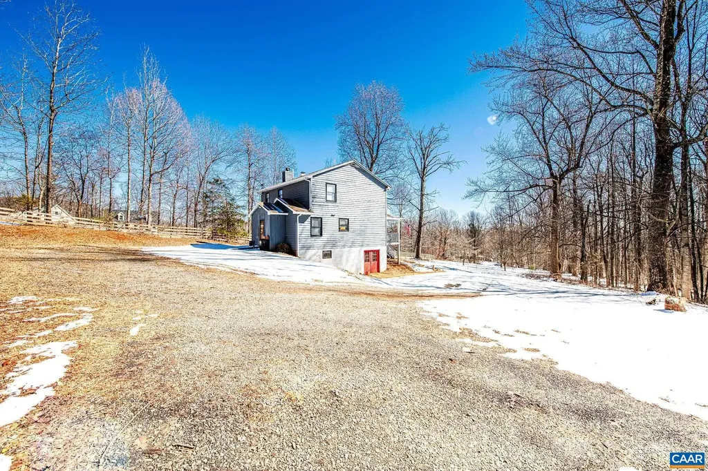 10484 Cedar Hill Road Gordonsville VA 22942