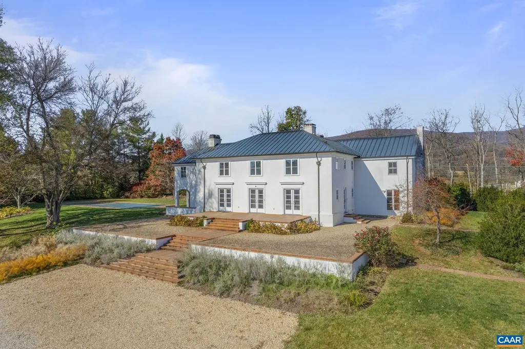 7537 Rockfish Gap Turnpike Greenwood VA 22943