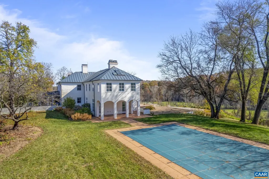 7537 Rockfish Gap Turnpike Greenwood VA 22943