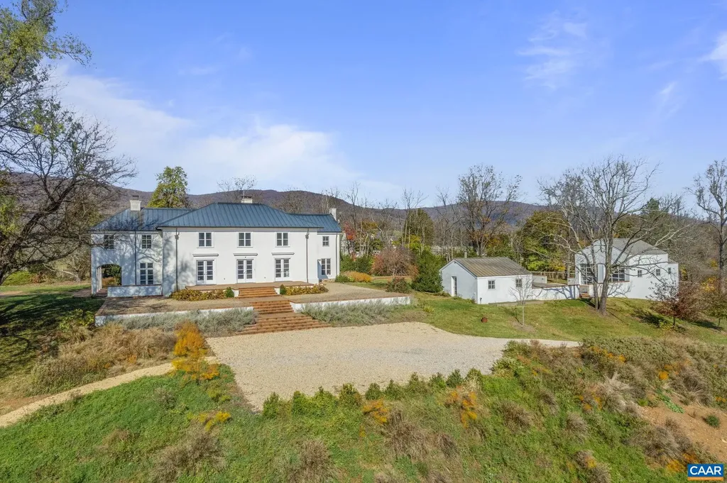 7537 Rockfish Gap Turnpike Greenwood VA 22943