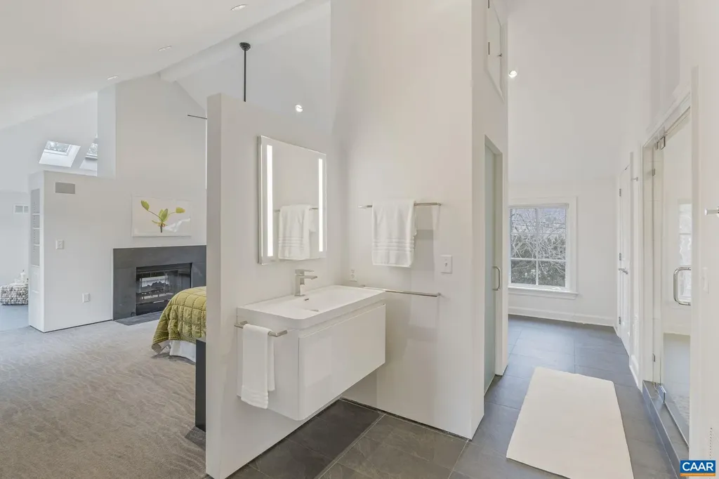 7537 Rockfish Gap Turnpike Greenwood VA 22943