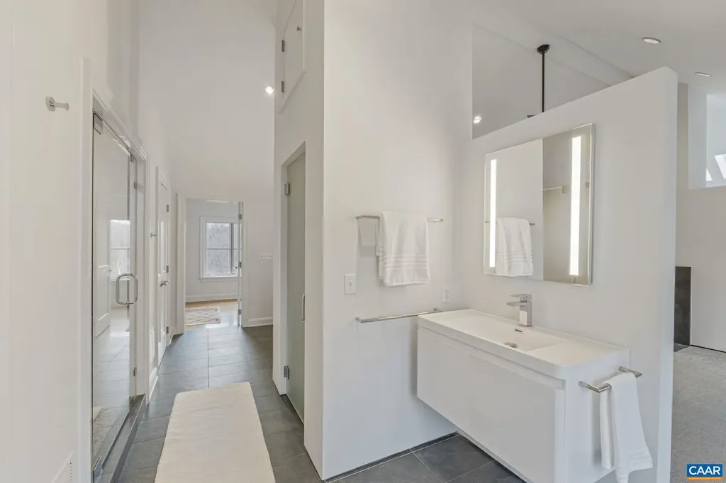 7537 Rockfish Gap Turnpike Greenwood VA 22943