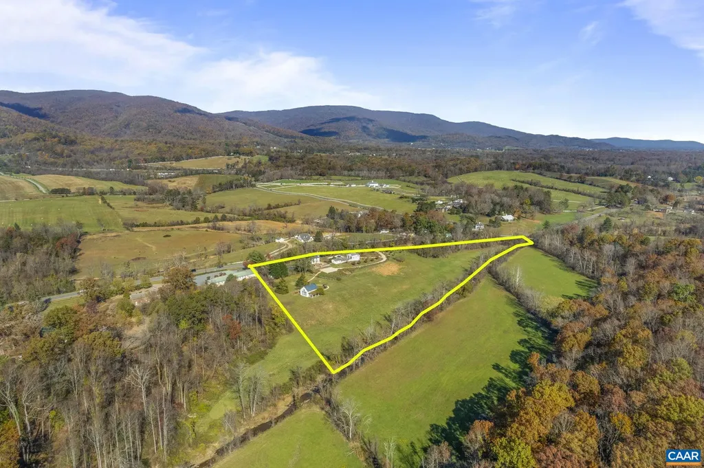 7537 Rockfish Gap Turnpike Greenwood VA 22943