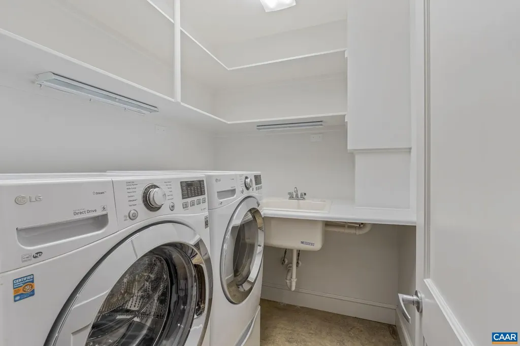 7537 Rockfish Gap Turnpike Greenwood VA 22943