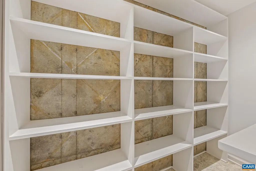 7537 Rockfish Gap Turnpike Greenwood VA 22943