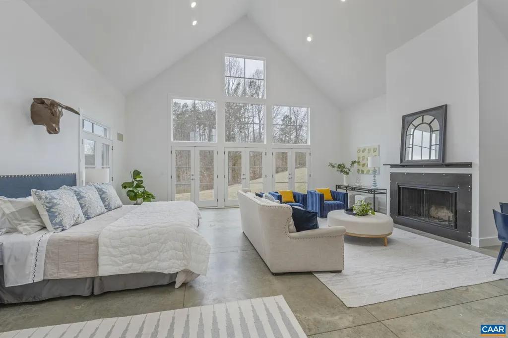 7537 Rockfish Gap Turnpike Greenwood VA 22943