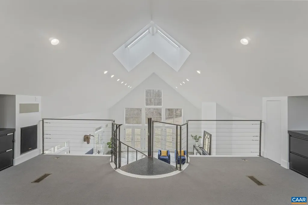 7537 Rockfish Gap Turnpike Greenwood VA 22943