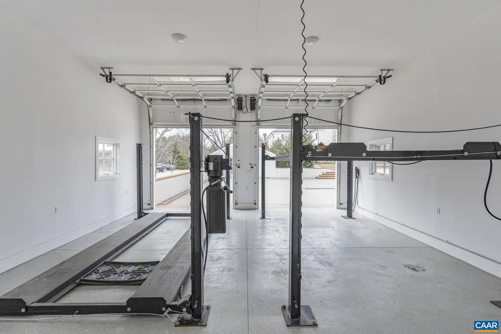 7537 Rockfish Gap Turnpike Greenwood VA 22943