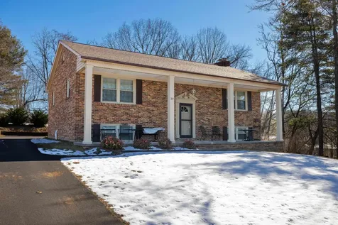 30 Villa Lane Waynesboro VA 22980