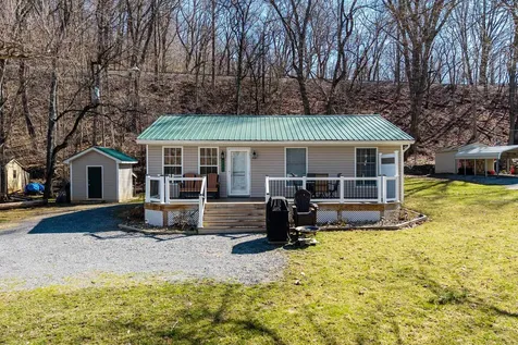 4551 Grove Hill River Road Shenandoah VA 22849