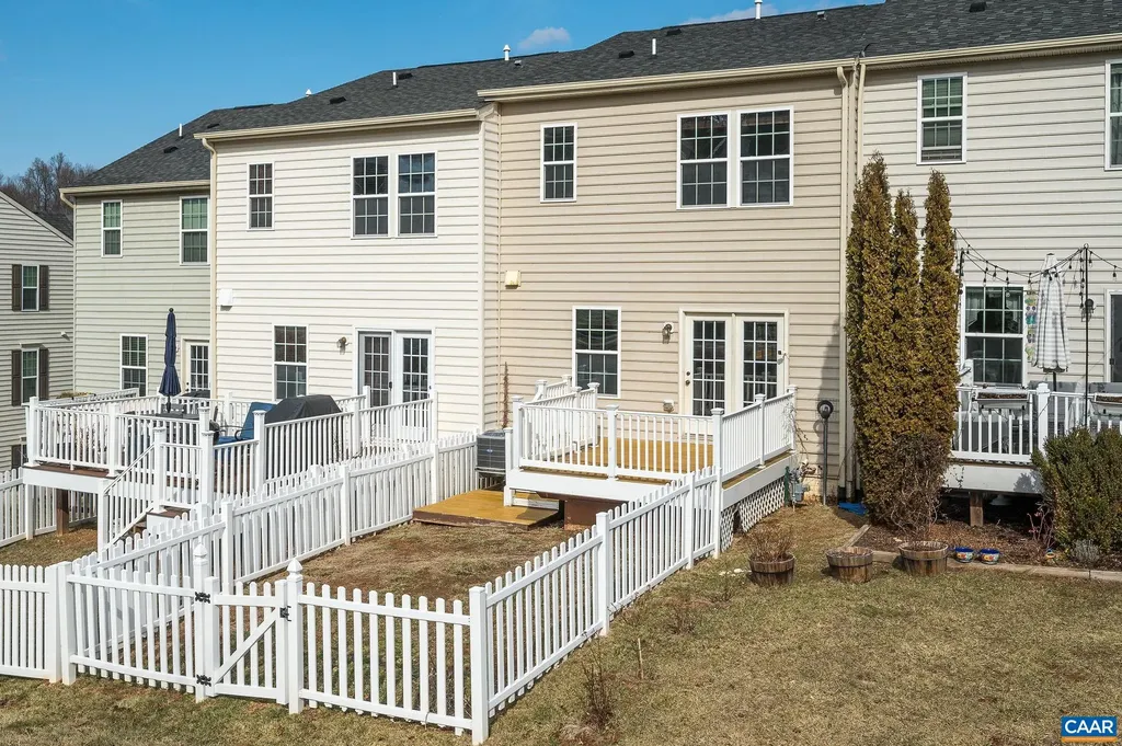 2157 Whispering Hollow Lane Charlottesville VA 22911