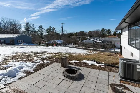 2524 Cortland Street Waynesboro VA 22980