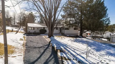 2524 Cortland Street Waynesboro VA 22980