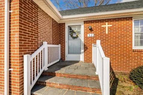 52 Herron Street Mount Sidney VA 24467