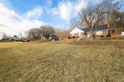 52 Herron Street Mount Sidney VA 24467