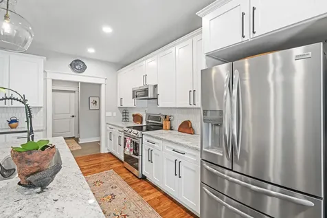 1001 Hawthorne Lane Waynesboro VA 22980