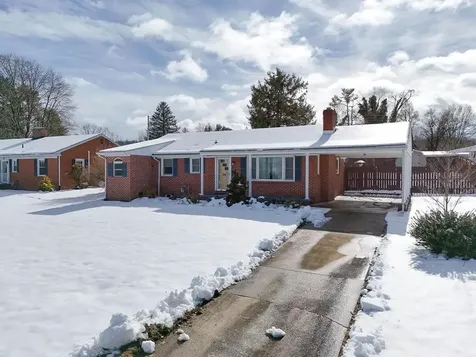 1116 Lyndhurst Road Waynesboro VA 22980