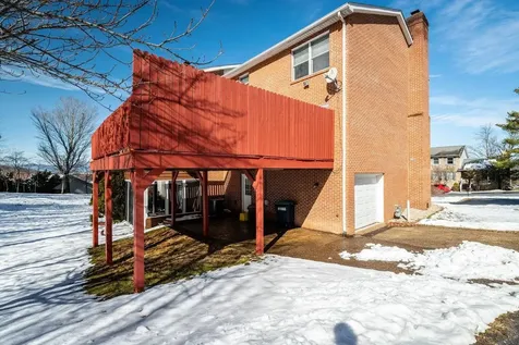216 Emerald Drive Harrisonburg VA 22801