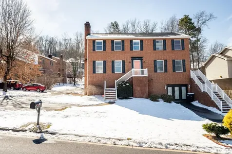 216 Emerald Drive Harrisonburg VA 22801