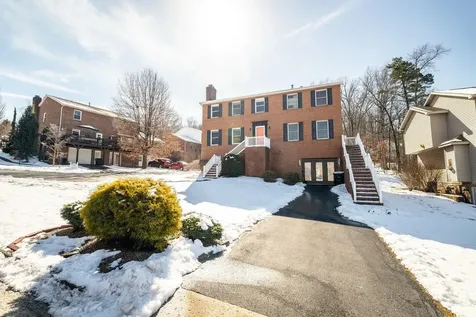 216 Emerald Drive Harrisonburg VA 22801
