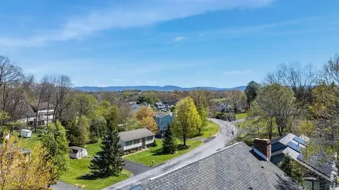 15 Teaberry Place Fishersville VA 22939