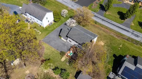 15 Teaberry Place Fishersville VA 22939