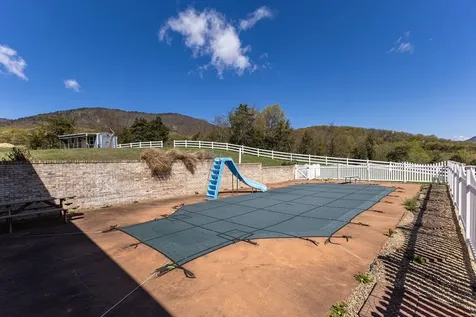 796 Battlecreek Road Stanley VA 22851