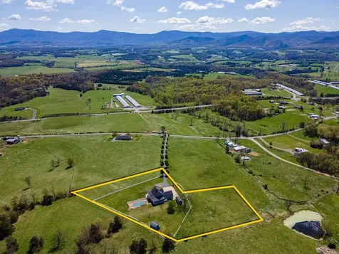 796 Battlecreek Road Stanley VA 22851