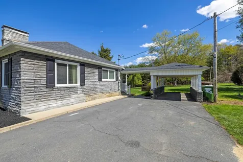 1535 New Hope Road Staunton VA 24401