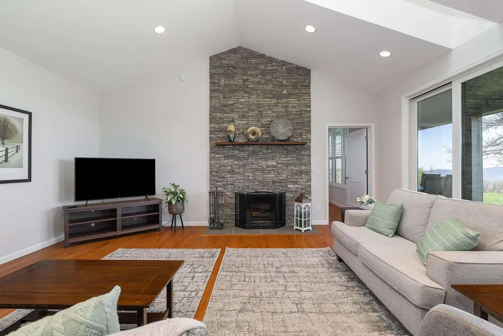 76 Elk Meadow Drive Afton VA 22920