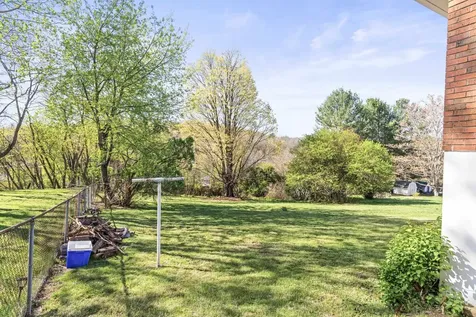 2204 Davis Street Staunton VA 24401