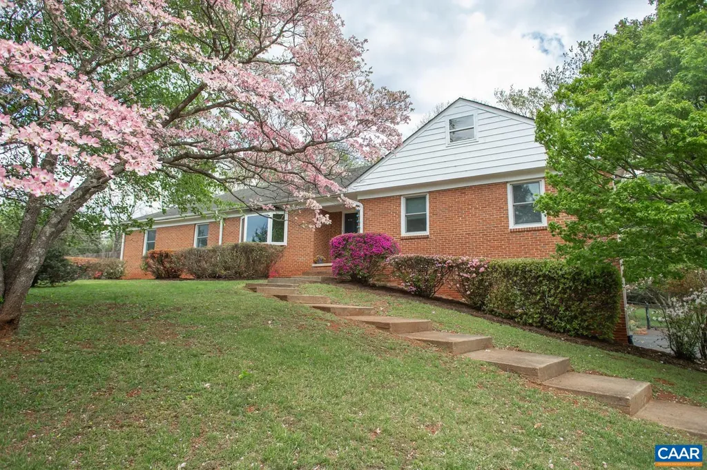 2750 Meriwether Drive Charlottesville VA 22901