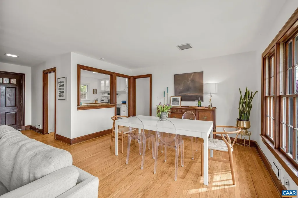 2621 Jefferson Park Circle Charlottesville VA 22903